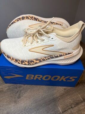 Brooks Glycerin 23 Women’s Running Shoes | Leopard Print | Cream/Gold